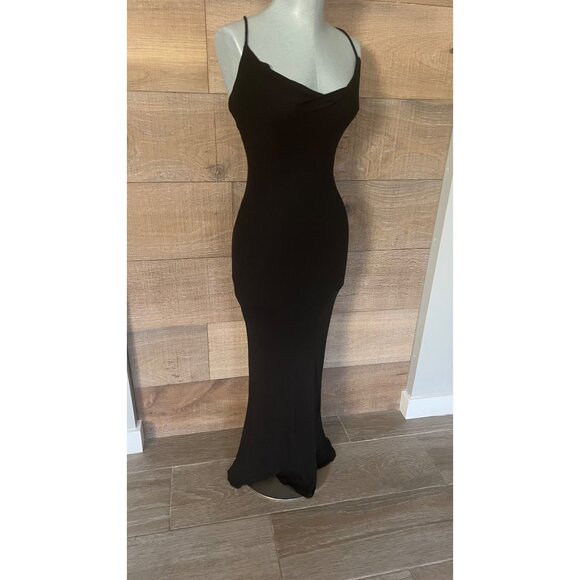 TRIO NEW YORK SLEEVELESS BLACK SILK DRESS GOWN SIZE 2 - Picture 2 of 6